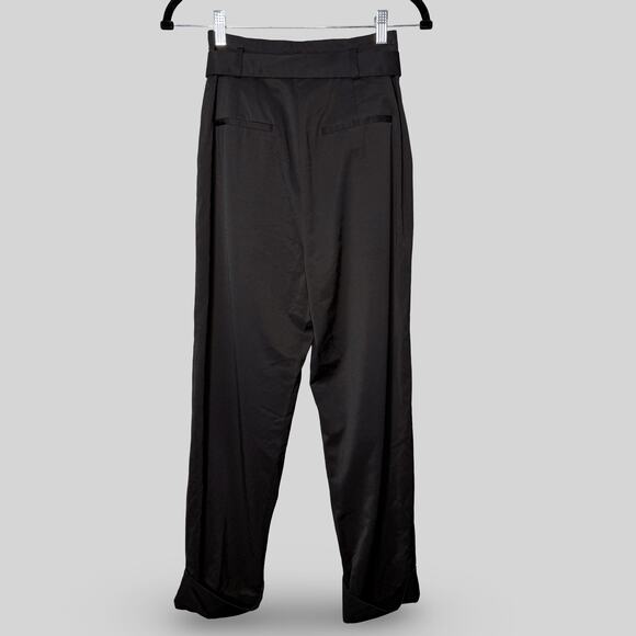 Elizabeth & James Belted Paperbag Black Pants - Picture 7 of 7